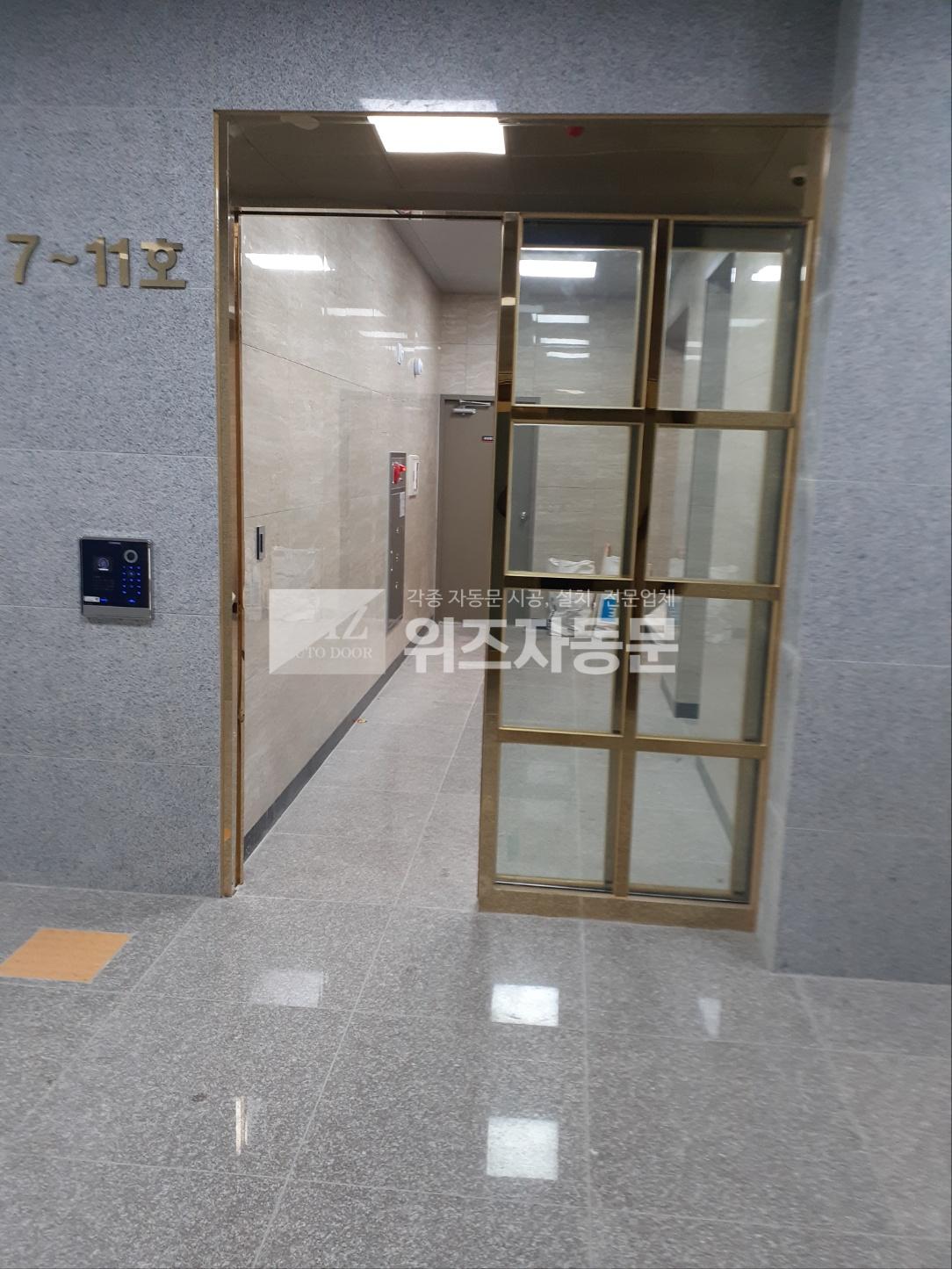 235149625_KSMCsQ3a_8476c1fd6b17331952140f794d7c0caf37261d32.jpg 이미지크게보기