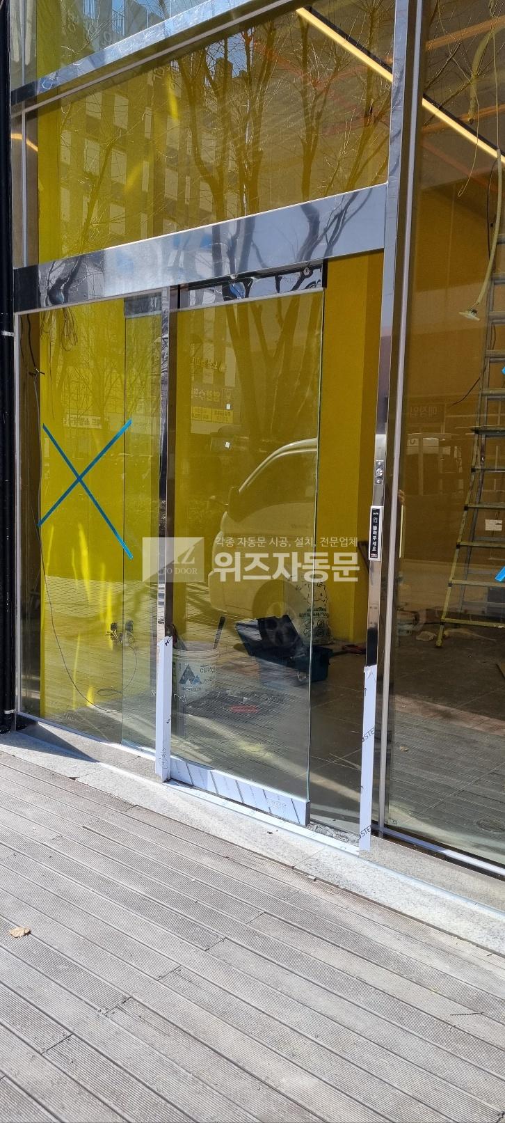 235149625_hYBKvaMm_989a1a5a8be2bb31545631d63dae580d531dfbd0.jpg 이미지크게보기