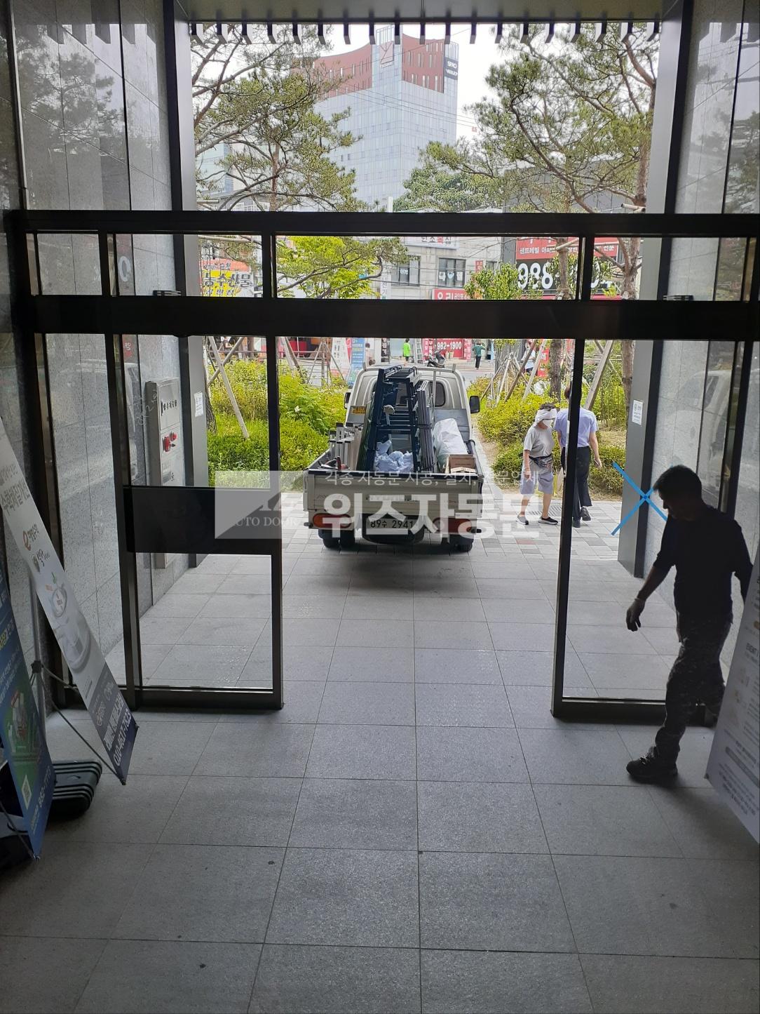 235149625_tSp7Lg8h_efb8634c88fbbef0e959dea2ef80ddd97cf33ad6.jpg 이미지크게보기