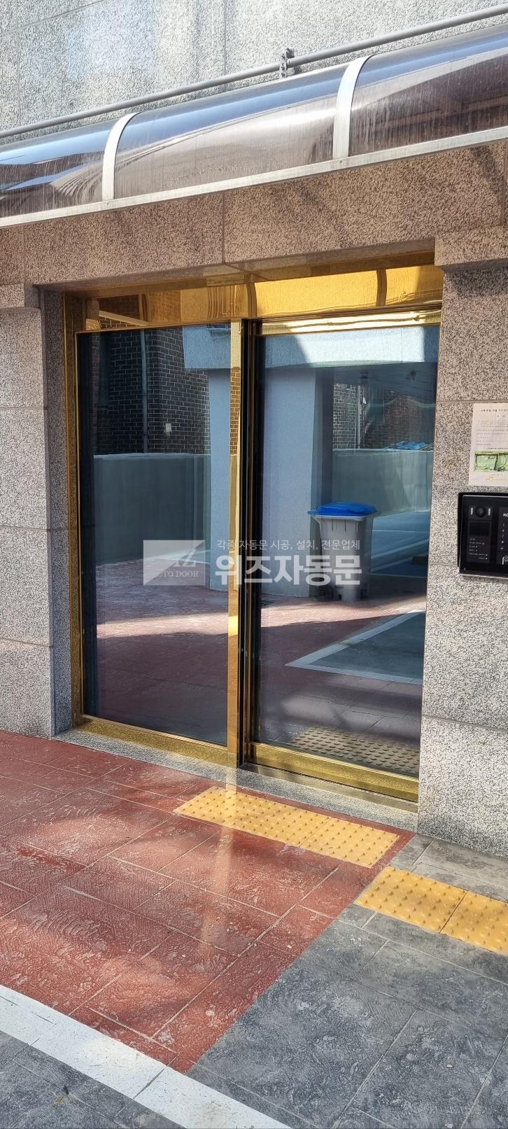 235149625_xL9Z2wMQ_7f2e53fae35f2e385181b7f6ffd4f60a0acabf95.jpg 이미지크게보기