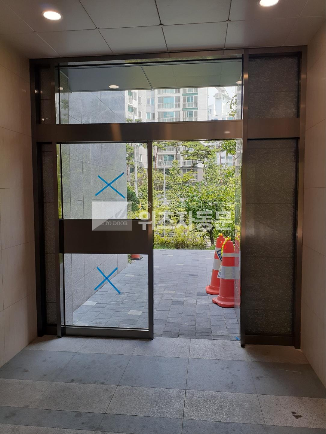 235149625_zw7JCE2j_7f8e32efa89f0ce4519b0b5ec41393362675735c.jpg 이미지크게보기