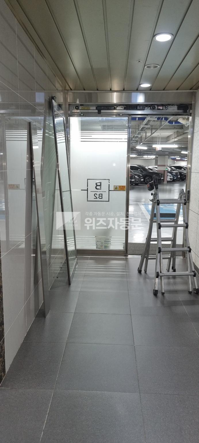 2943569931_qWcJYjH9_92623bb68407f00d059a73281bf28fd1a6b394b8.jpg 이미지크게보기